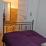 Wybickiego Apartment *