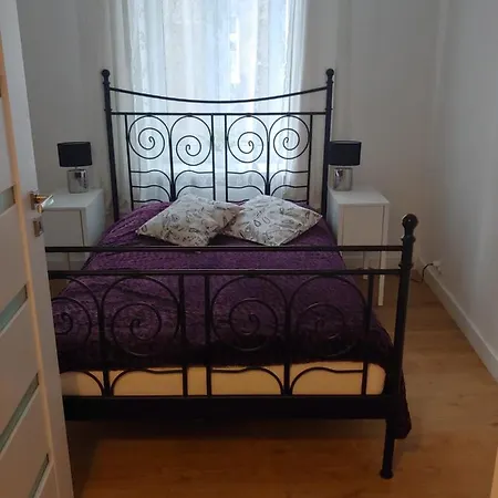 Wybickiego Apartamento *